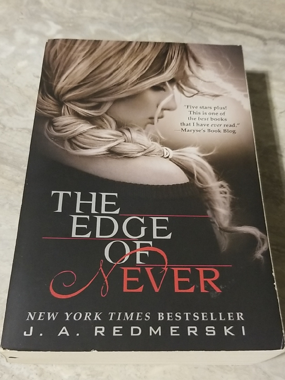 The Edge of Never by J.A. Redmerski - Paperback